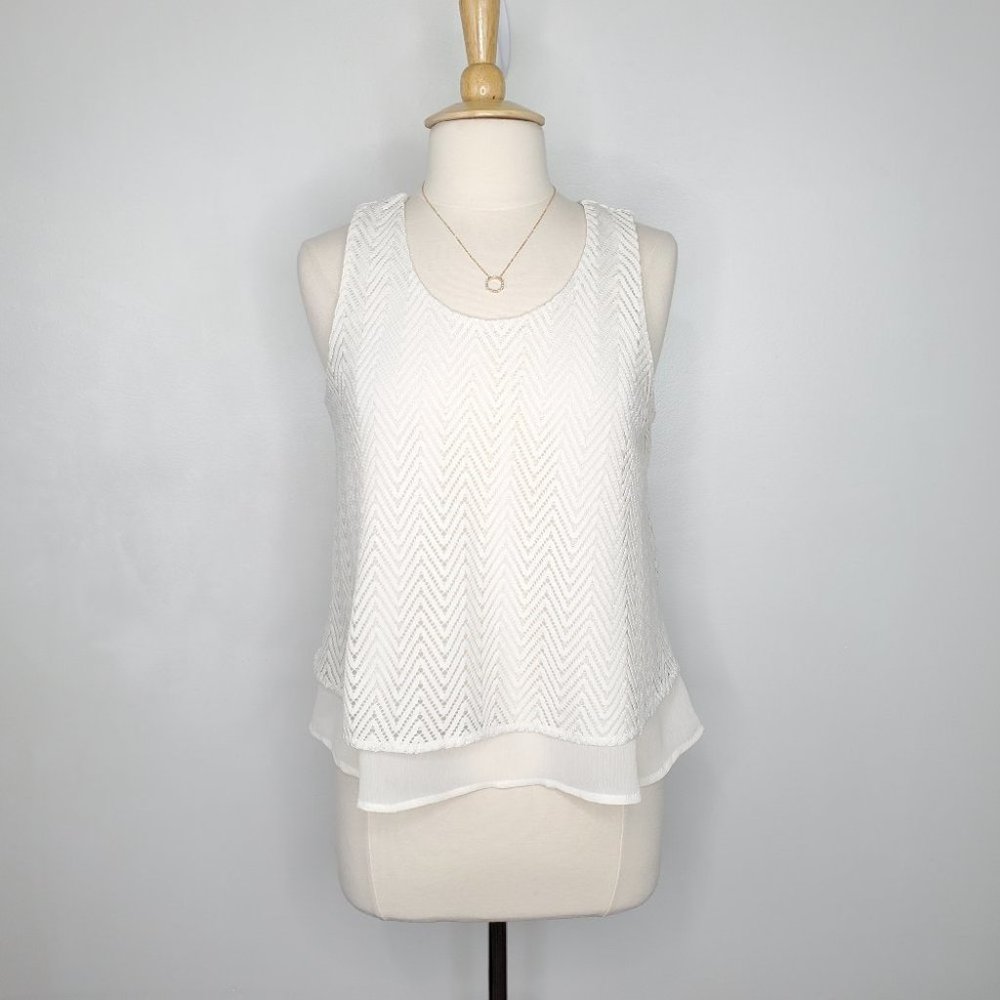 Candie's Cream Layered Chevron Lace Layered Sleeveless Top Size L (Juniors)
